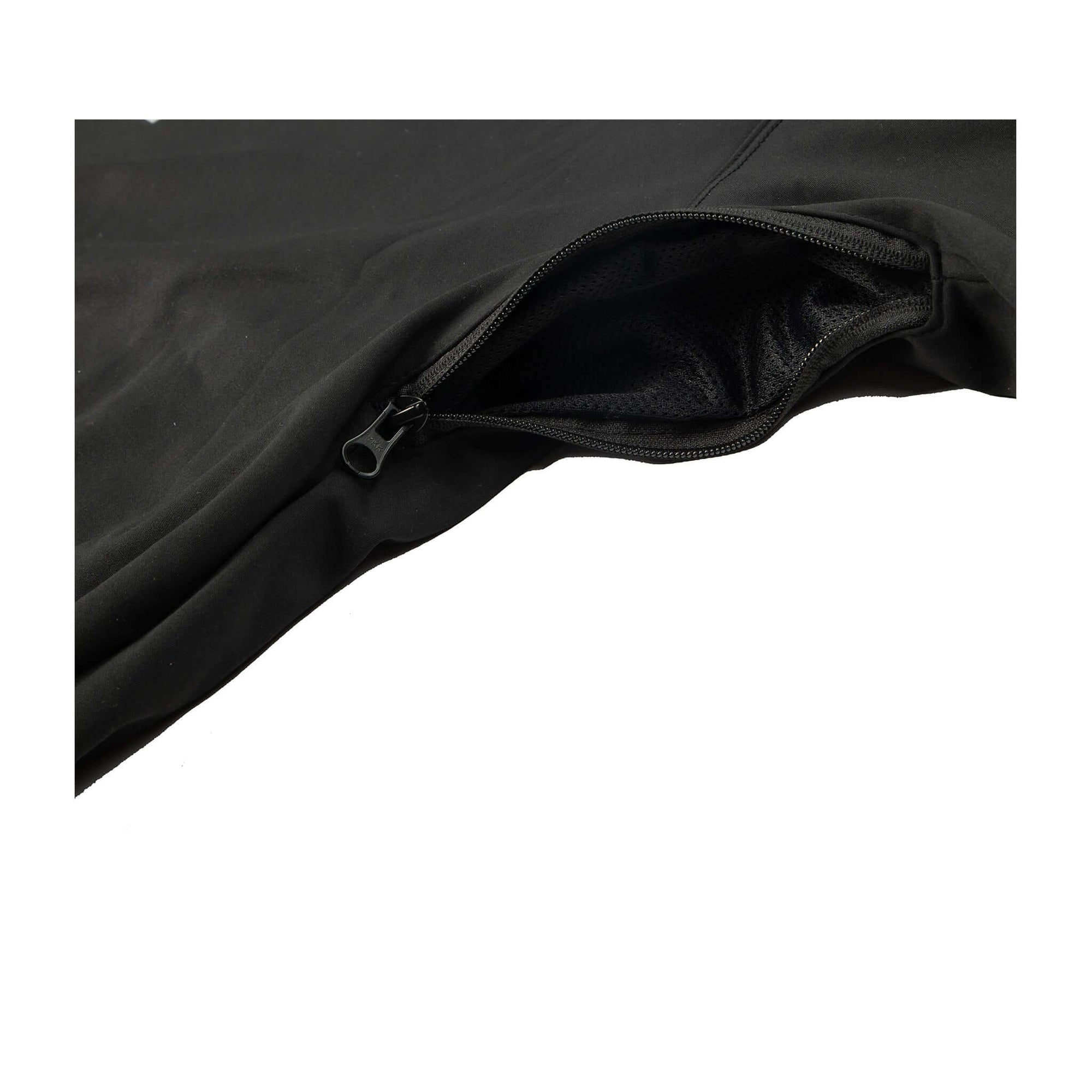 Close-up of zipped kangaroo pocket on SE12 Softshell Hoody Black, ideal for snowboarding with water-resistant fabric.